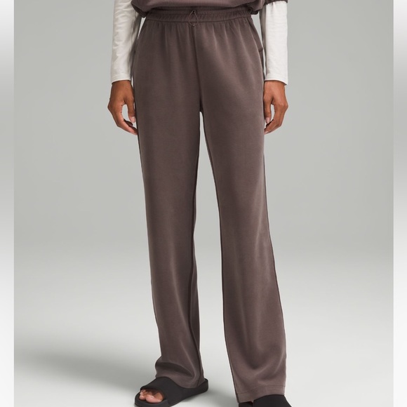 NWT Lululemon Softstreme High-Rise Pant Espresso Size 6 31” - Picture 9 of 12